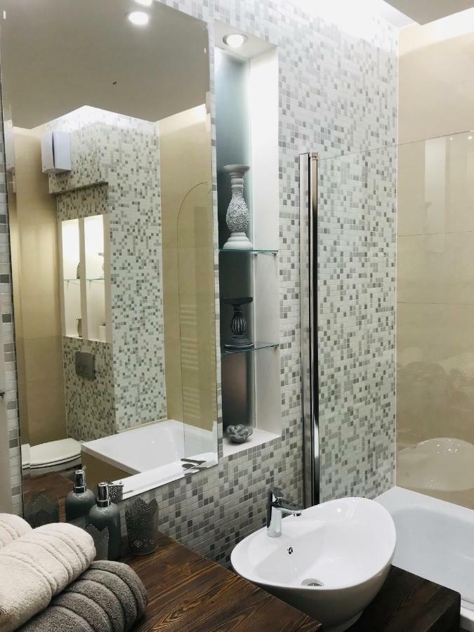Orient Suite Sárvár Eksteriør billede