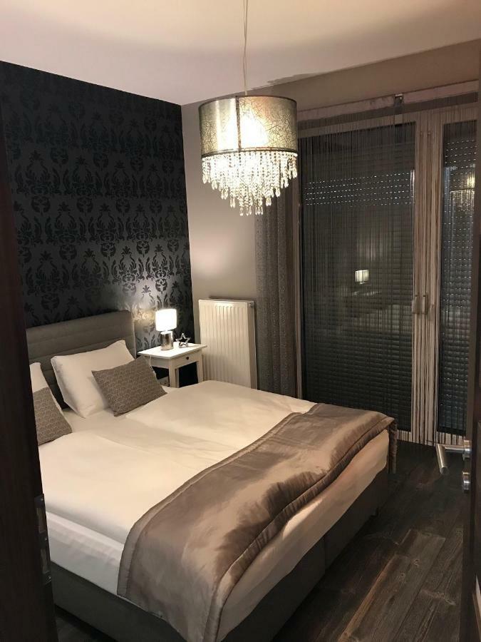 Orient Suite Sárvár Eksteriør billede